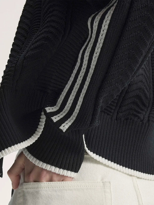 shopi go SST Track Top - Black – ADIDAS ORIGINALS, siyah örgü kumaş, yakın kol detayı