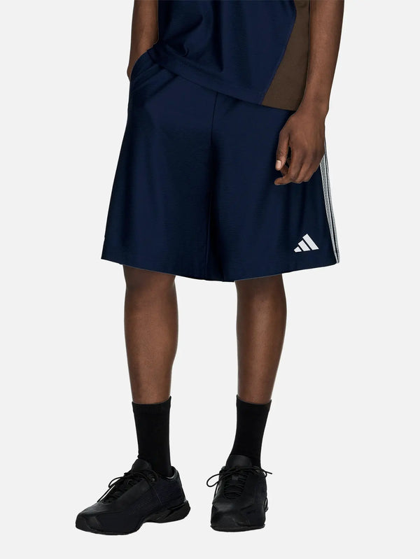 ADIDAS ORIGINALS Arte Antwerp x adidas Football Shorts Collegiate - lacivert, yan görünüm