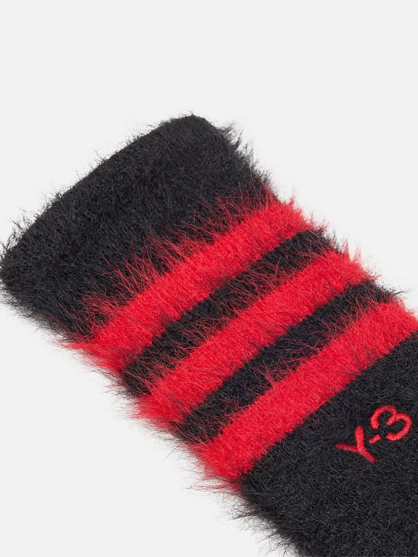 Y-3 Y-3 3S Gloves – Black/Scarlet, ön görünüm, tüylü örgü kumaş ve kırmızı şeritler