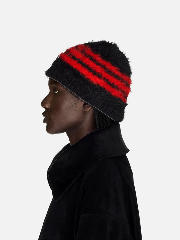 Y-3 3S Beanie – Black/Scarlet, yandan görünüm