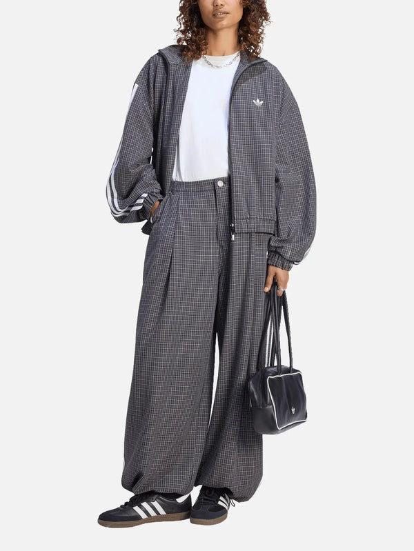 ADIDAS ORIGINALS Checks Loose Trouser – Black, önden görünüm