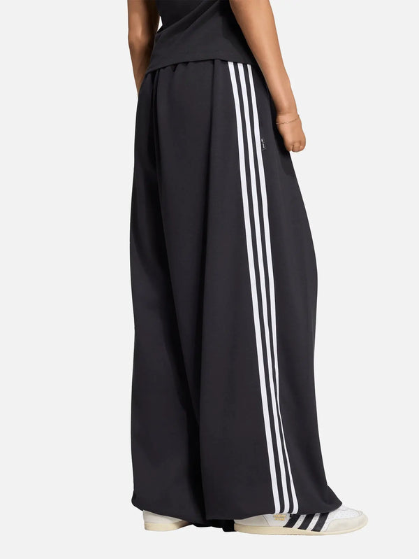 ADIDAS ORIGINALS Adiluna Season 2 x Jennie Pleated Track Pants – siyah, yandan görünüm