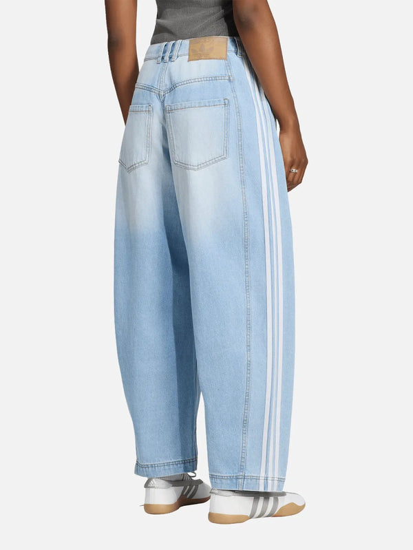 ADIDAS ORIGINALS Denim Barrel Pants – açık mavi, arka görünüm