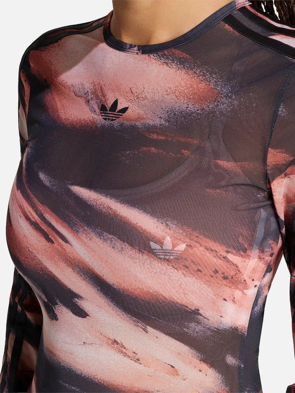 Y-3 Graphic Mesh Tee – Vermillion, ön görünüm, siyah logo detaylı mesh kumaş