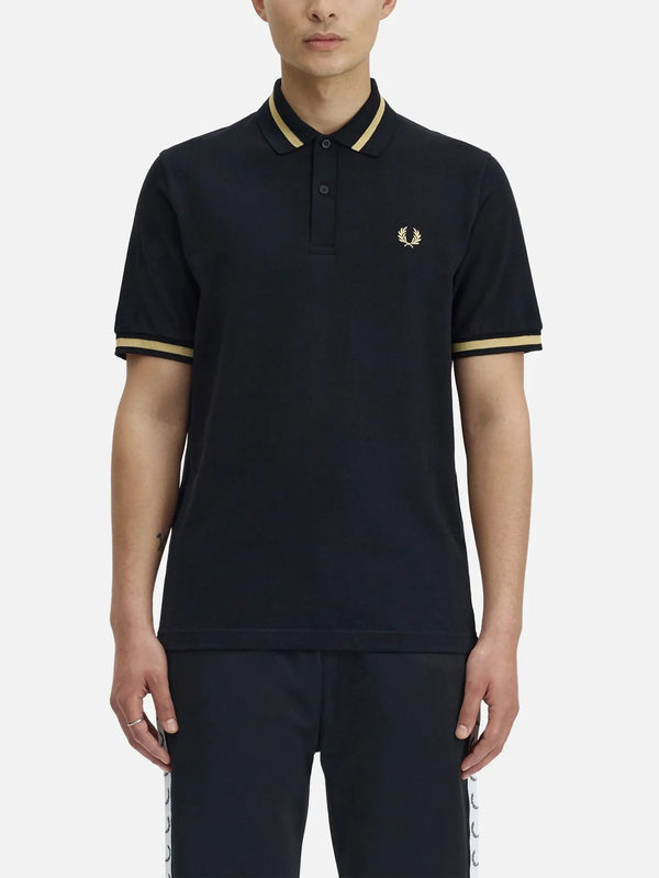 FRED PERRY Single Tipped Fred Perry Shirt - Black/Champagne – Black/Champagne, önden görünüm