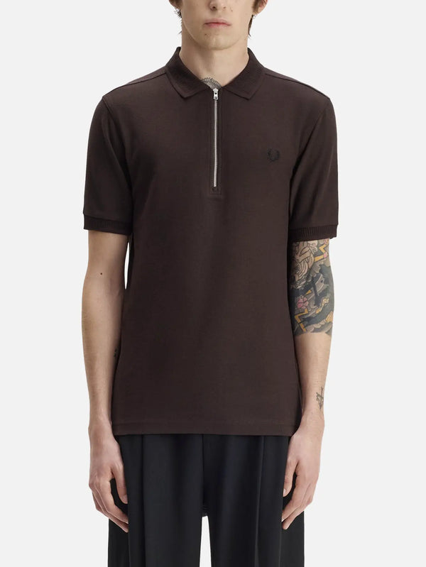 FRED PERRY Crepe Pique Polo Shirt – Rich Brown, önde görünüm