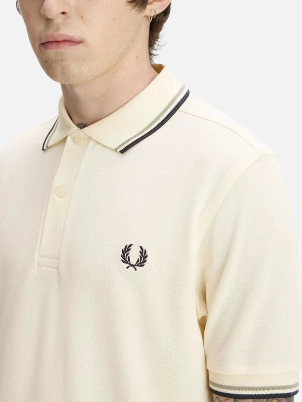 FRED PERRY Twin Tipped Fred Perry Shirt – Ecru/Seagrass, önden görünüm