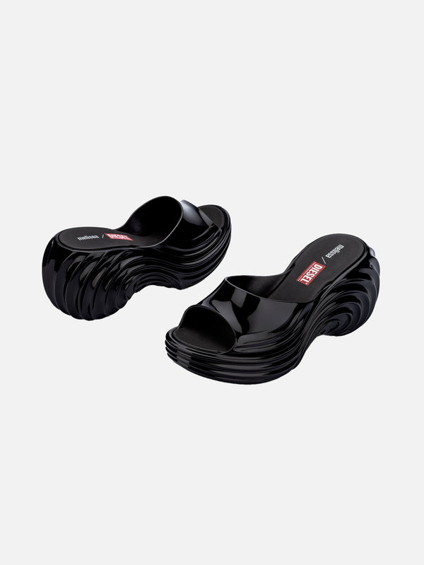 MELISSA, Quantum Platform + Diesel Ad Sandalet - Siyah, SANDALET, shopi go'da!