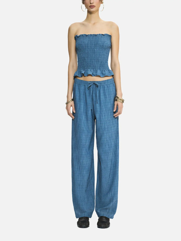 MI MAGIC LOVE Rush Blue Set – Rush Blue, straplez üst ve bol paça pantolon, önden görünüm