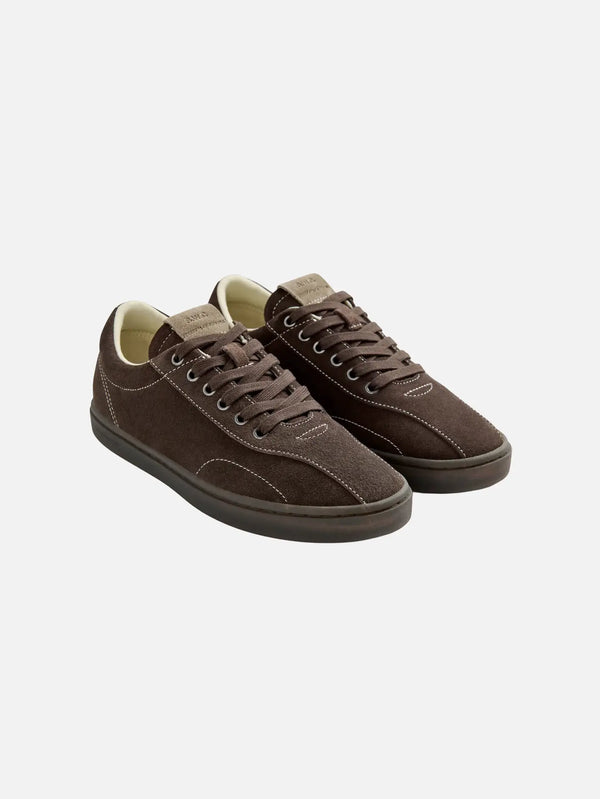 STEPNEY WORKERS CLUB Surma Suede Dark Brown – Dark Brown, iki ayakkabı yan görünüm