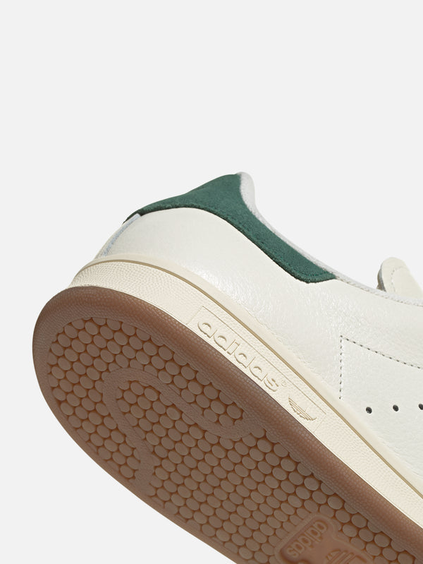 ADIDAS CONSORTIUM - SNEAKER - Consortium Stan Smith curated by END. 