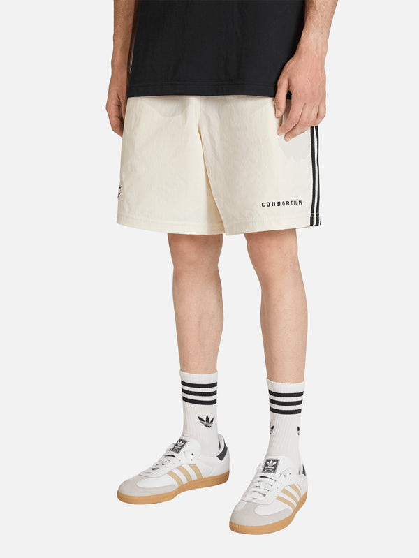 ADIDAS CONSORTIUM - ŞORT - Consortium Shorts - Chalk White - shopi go'da!.