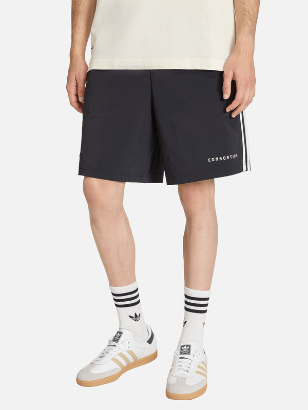ADIDAS CONSORTIUM - ŞORT - Consortium Shorts - Black - shopi go'da!.