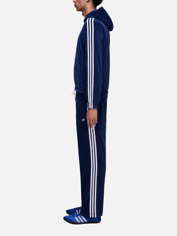 ADIDAS ORIGINALS - EŞOFMAN ALTI - Wales Bonner x adidas Velour Track Pant - Collegiate Navy - shopi go'da!.