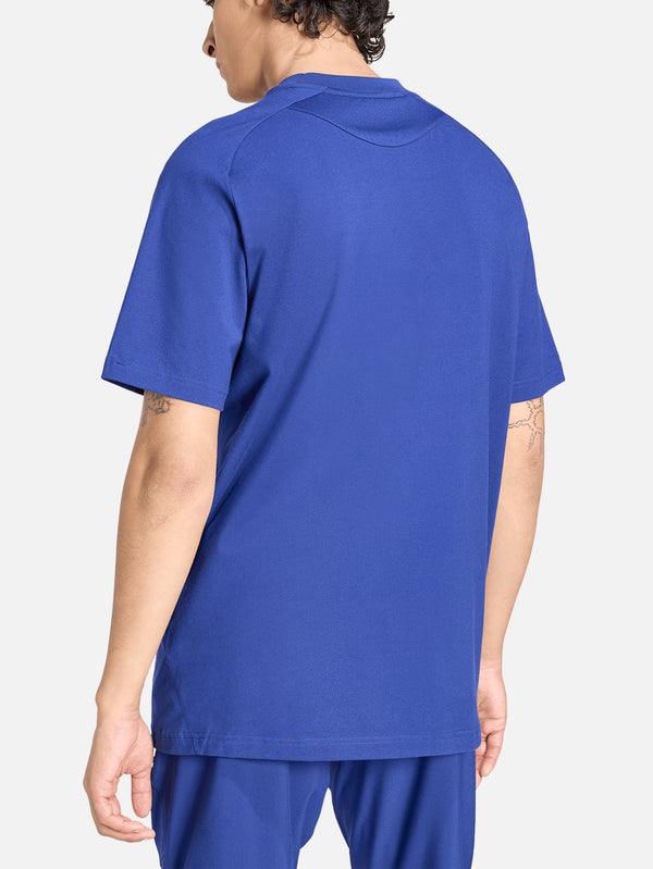 ADIDAS ORIGINALS - T-SHIRT - Italy Tiro Travel Tee - Victory Blue - shopi go'da!.