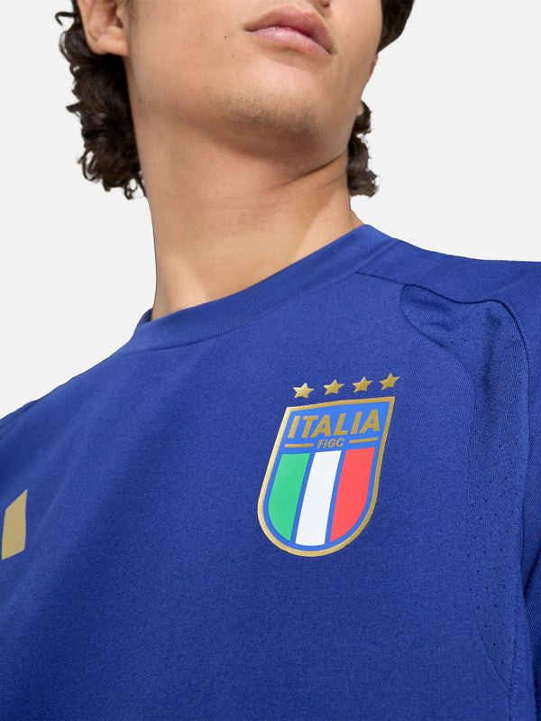 ADIDAS ORIGINALS - T-SHIRT - Italy Tiro Travel Tee - Victory Blue - shopi go'da!.