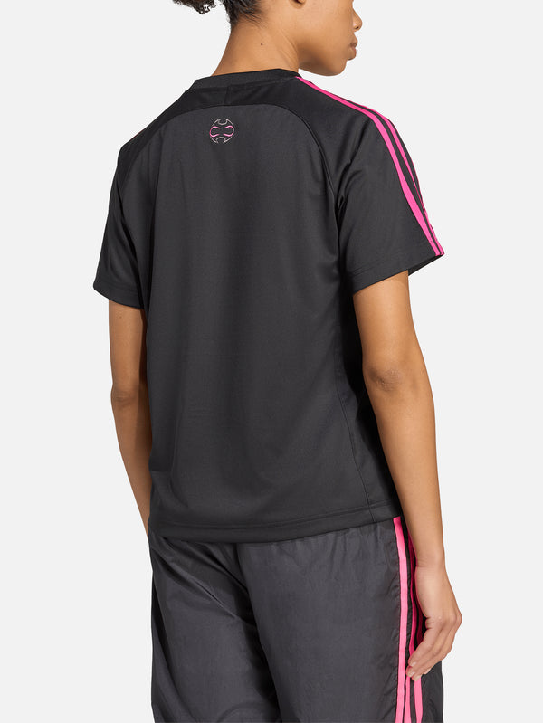 ADIDAS ORIGINALS - T-SHIRT - Adicolor Teamgeist Loose Tee - Black/Semi Lucid Fuchsia - shopi go'da!.