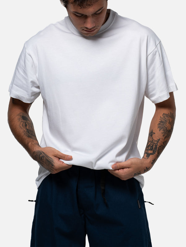 BETWEEN SIDES - T-SHIRT - T-Shirt - White - shopi go'da!.