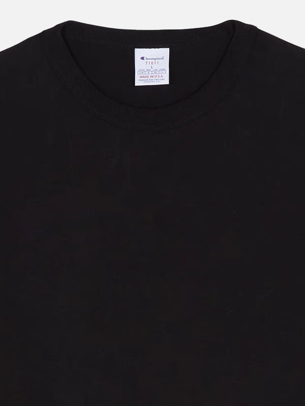 CHAMPION - T-SHIRT - Crewneck T-Shirt - Black - shopi go'da!.