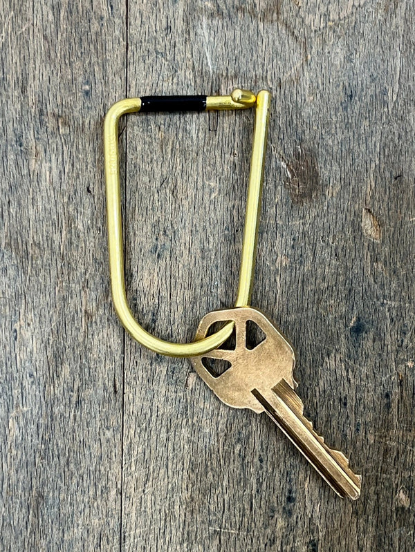 CRAIGHILL - ANAHTARLIK - Enameled Wilson Keyring Black/Brass - shopi go'da!.