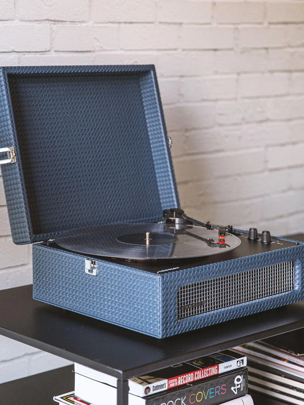 CROSLEY - PLAK ÇALAR - Bluetooth Alıcılı Ve Taşınabilir Plak Çalar Pikap - Lacivert - shopi go'da!.