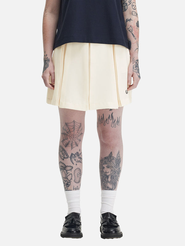 FRED PERRY - ETEK - Pleated Tennis Skirt - Silky Peach - shopi go'da!.