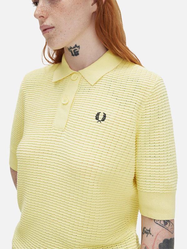FRED PERRY - T-SHIRT - Textured Knit Polo Shirt - Champion's Gold - shopi go'da!.