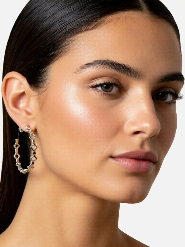 X STUDIO Silhouette Hoop Earrings - Gold/Silver – Gold/Silver, yandan görünüm