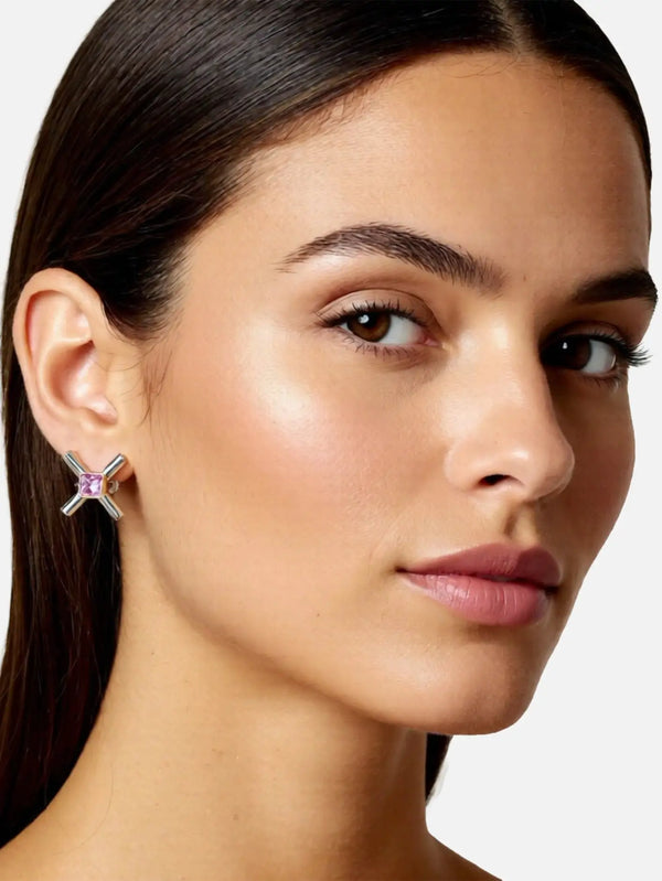 X STUDIO The X Rosy Glow Earrings – Gold & Silver, yandan görünüm
