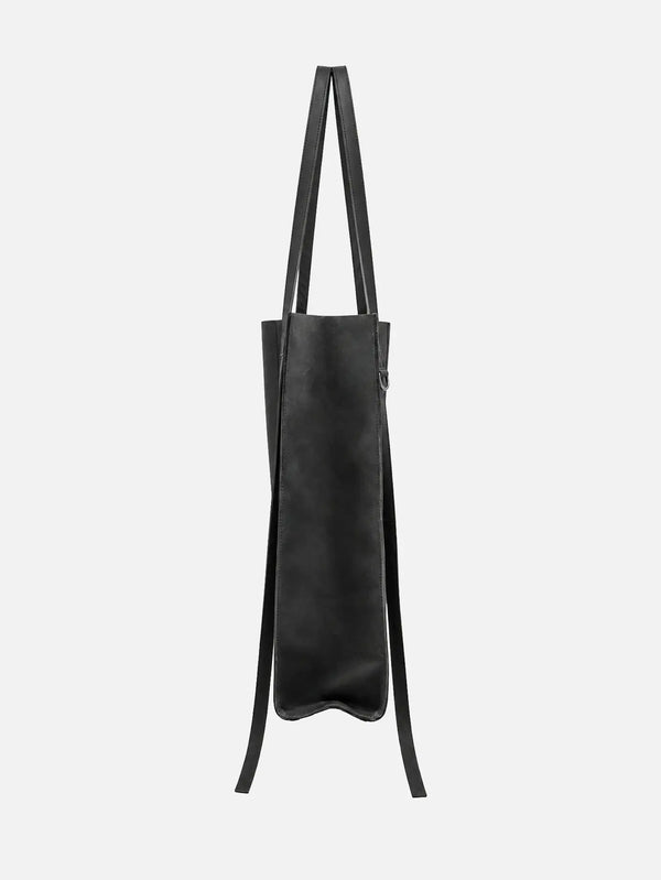 shopi go Kurobe Leather Tote Bag – Black, yandan görünüm