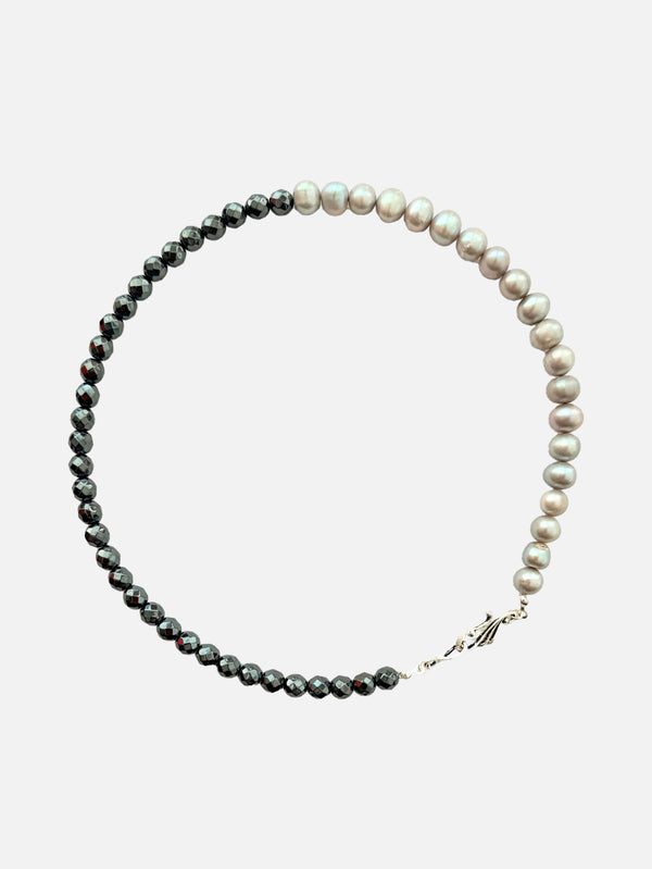 L'ATELIER DES PERLES - KOLYE - Élan Doğal Hematit Taşlı Barok İncili Gümüş Kolye - shopi go'da!.