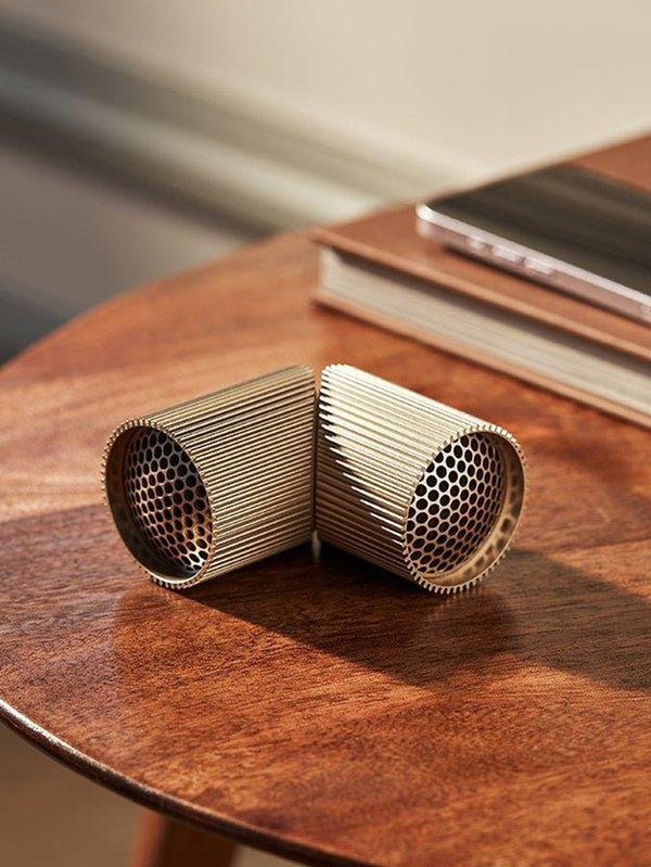 LEXON - KABLOSUZ HOPARLÖR - Ray Bluetooth Hoparlör - Vivid Gold - shopi go'da!.