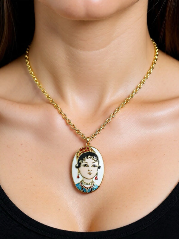 NES VINTAGE - KOLYE - Vintage Gold Plated Rope Chain Necklace with Geisha Cloisonne Pendant (White) - shopi go'da!.