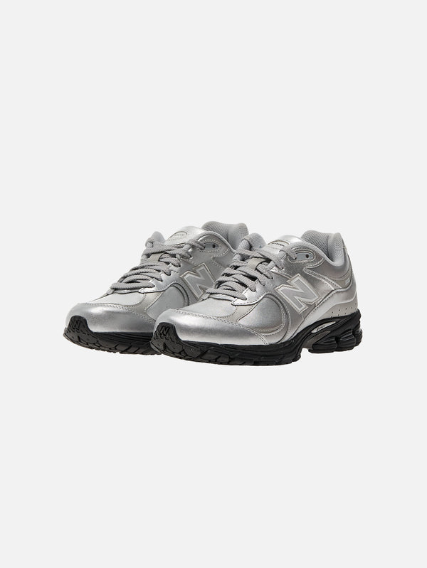 NEW BALANCE - SNEAKER - 2002R 