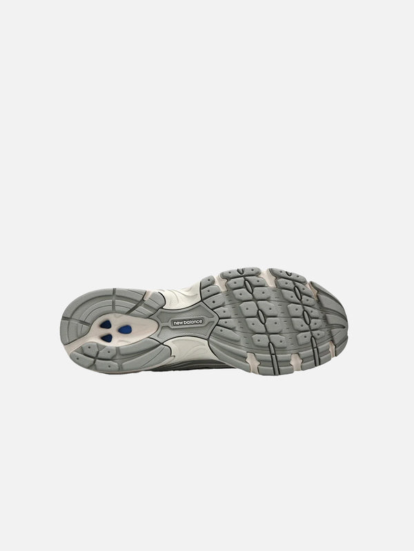 NEW BALANCE - SNEAKER - 740 