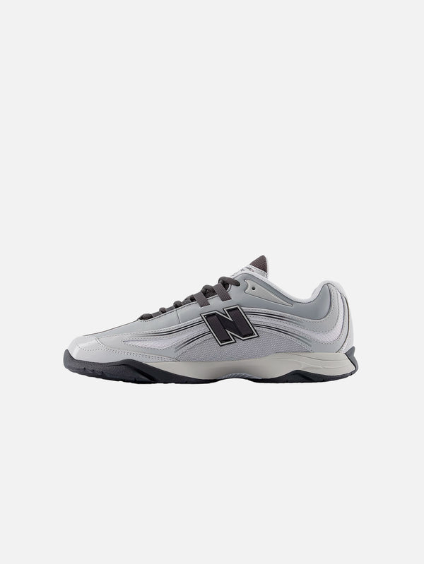 NEW BALANCE - SNEAKER - RC56 