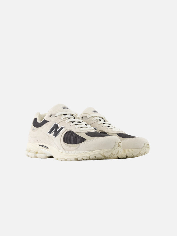 NEW BALANCE - SNEAKER - 2002R 
