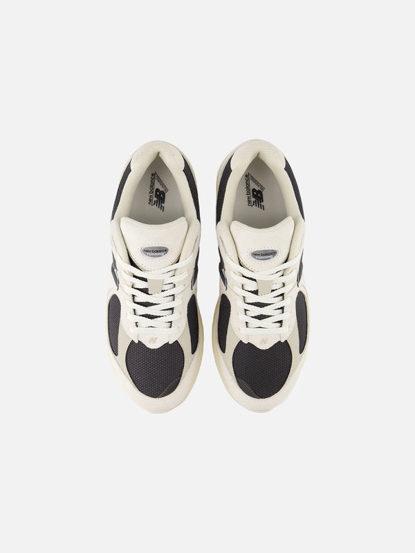 NEW BALANCE - SNEAKER - 2002R 