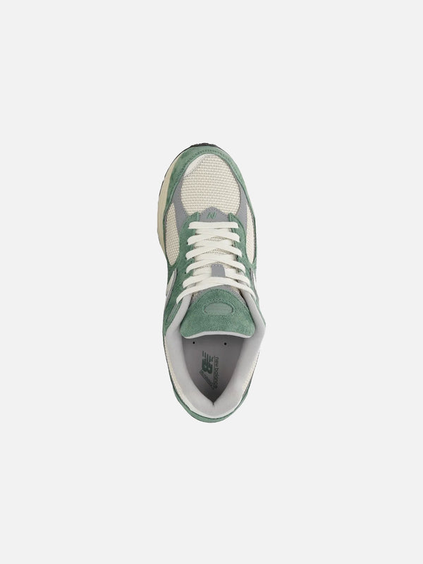 NEW BALANCE - SNEAKER - 2002R 