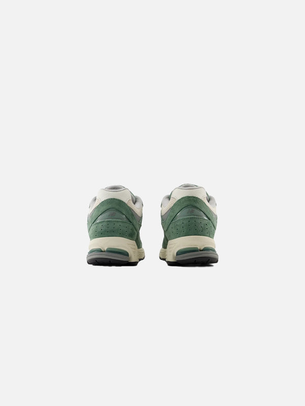 NEW BALANCE - SNEAKER - 2002R 