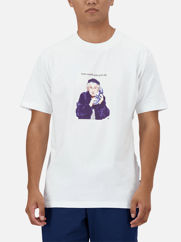 NEW BALANCE - T-SHIRT - NB Athletics Models Never Age Relaxed Tee 