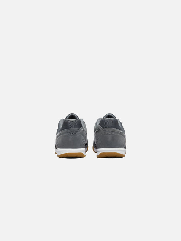 NIKE - SNEAKER - Gato 