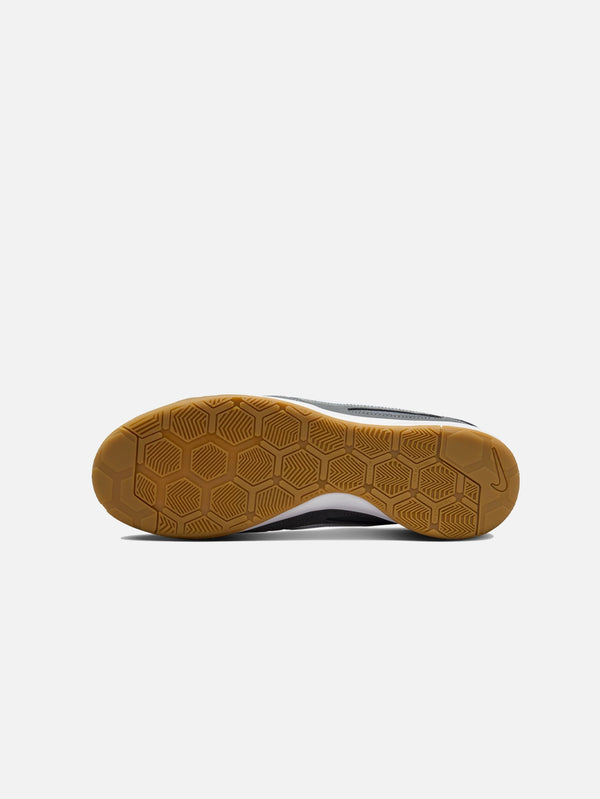 NIKE - SNEAKER - Gato 