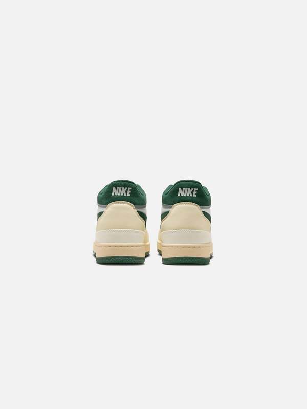 NIKE - SNEAKER - Mac Attack 