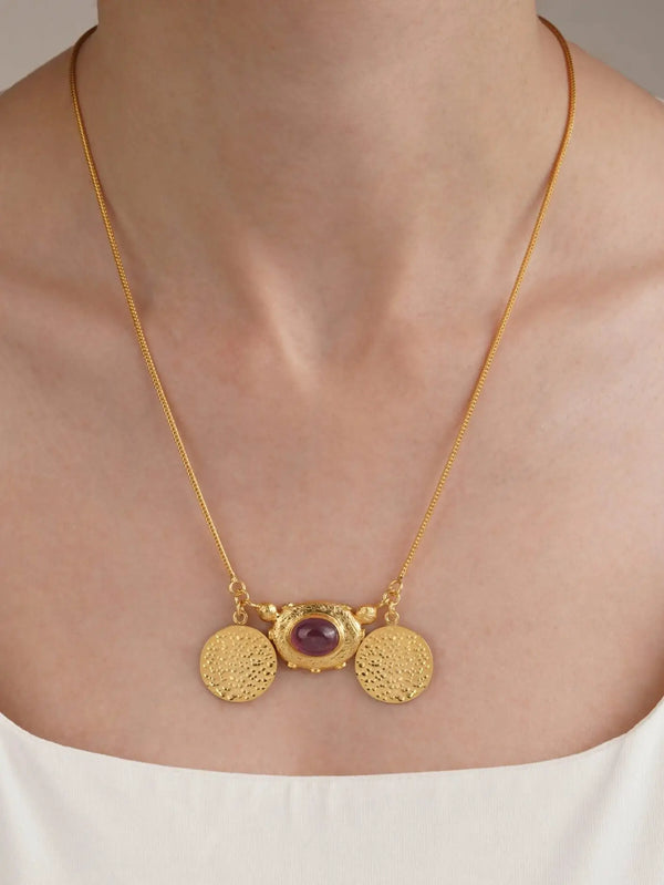 ORE DUNE Sovereign Necklace – Garnet Stone, önden görünüm