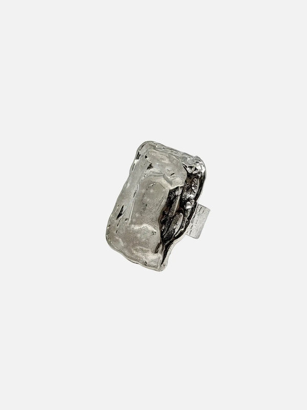 KAEL Lyra Ring – Silver, yakın çekim, dokulu yüzey