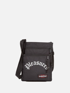 Eastpak X Pleasures Rusher Bag - Black | ÇANTA shopi go