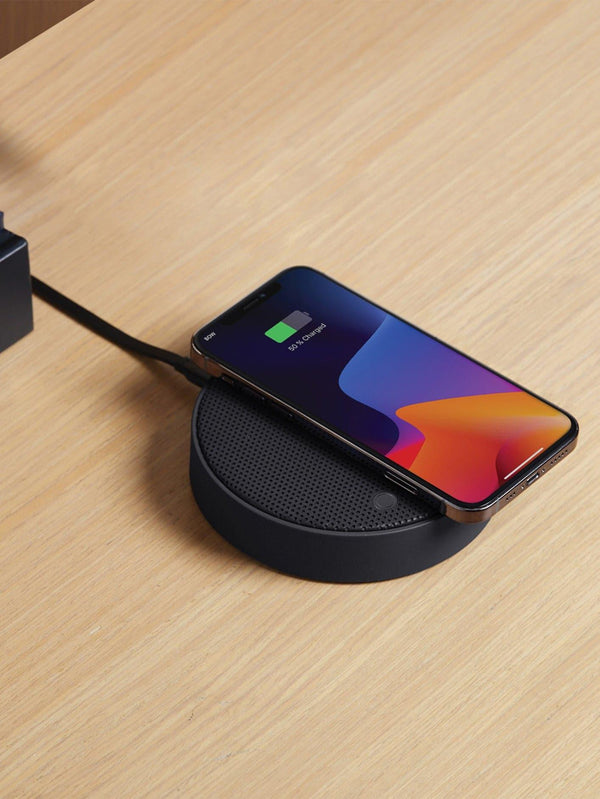 LEXON - KABLOSUZ HOPARLÖR - Lexon Oslo Energy + Kablosuz Şarj Cihazı ve Bluetooth Hoparlör - Siyah - shopi go'da!.